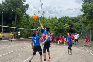 Sôi nổi Giải bóng chuyền hơi nữ xã Hát Môn năm 2026 