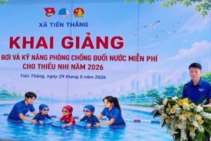 Xã Tiến Thắng tổ chức dạy bơi và kỹ năng phòng, chống đuối nước miễn phí cho thiếu nhi hè năm 2026