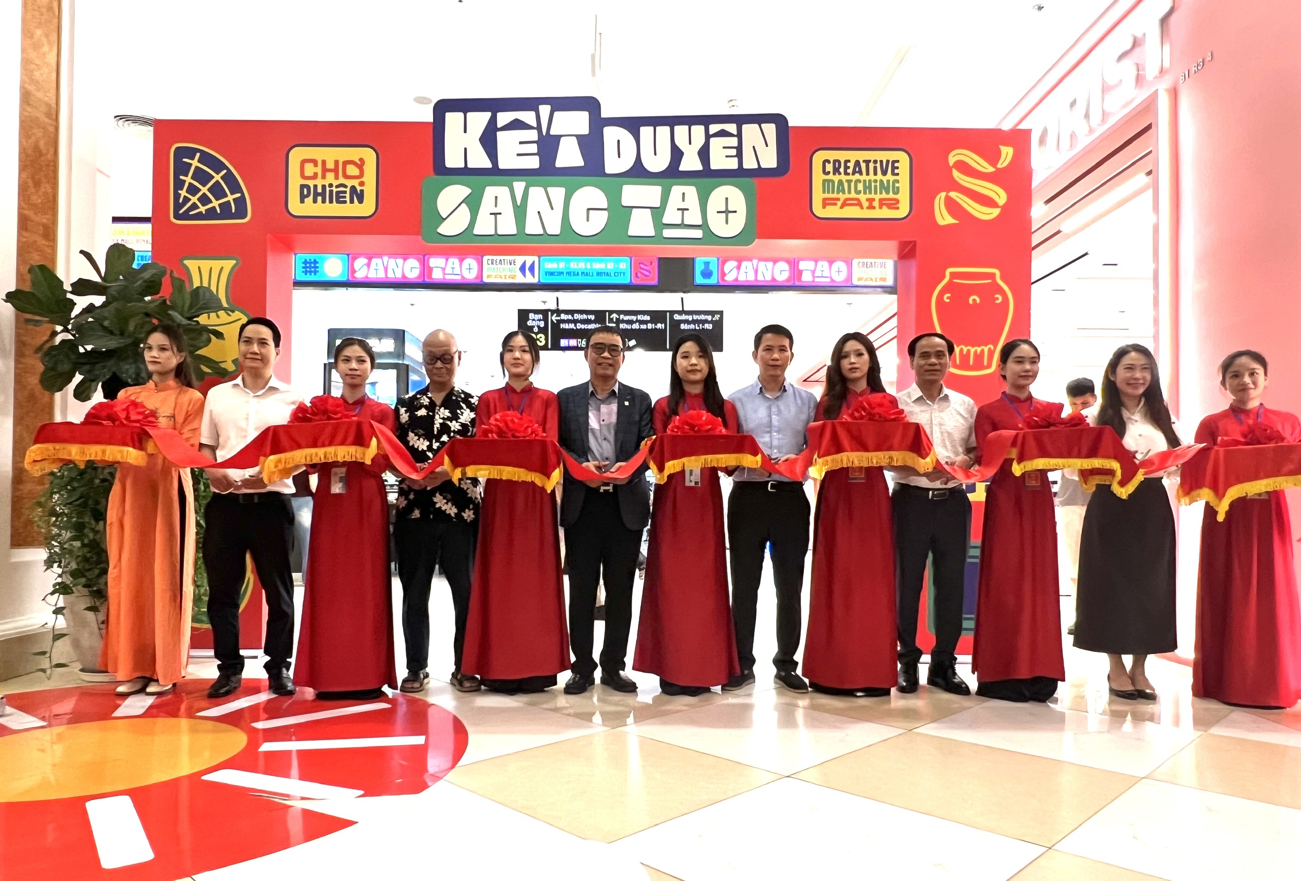 Hà Nội khởi động Chương trình Phát triển nghề thủ công trên nền di sản làng nghề
