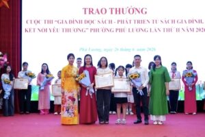 Phường Phú Lương kỷ niệm 25 năm Ngày Gia đình Việt Nam, lan tỏa văn hóa đọc và thúc đẩy chuyển đổi số