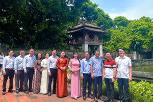 Đoàn công tác Sở Văn hóa, Thể thao và Du lịch thành phố Cần Thơ tham quan, trao đổi kinh nghiệm tại Văn Miếu – Quốc Tử Giám