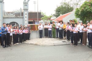 Đông Anh khánh thành, gắn biển 36 công trình chào mừng 01 năm thành lập xã