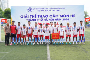Trao huy chương môn bóng đá Giải thể thao các môn hè thành phố Hà Nội năm 2026