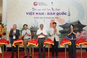 111 tác phẩm kết nối nghệ thuật Việt Nam – Hàn Quốc tại Hà Nội